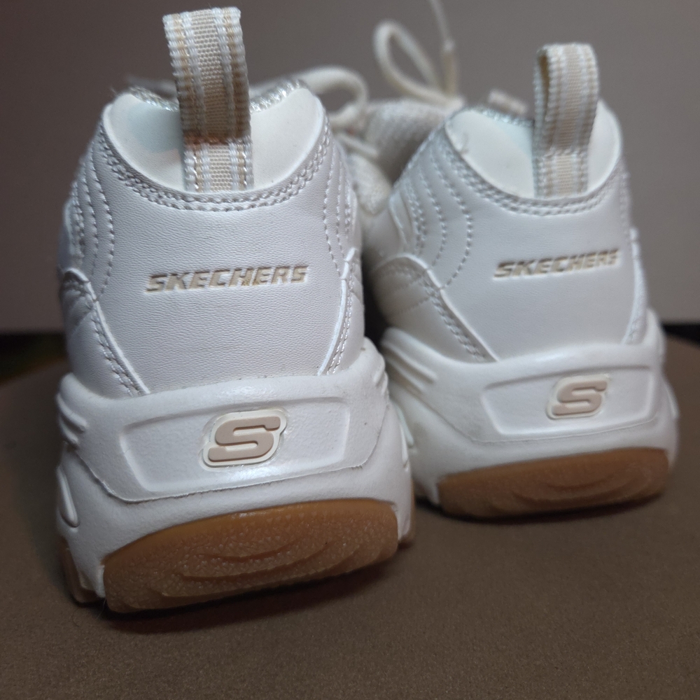 Women's Skechers D'Lites - Picture 3 of 7